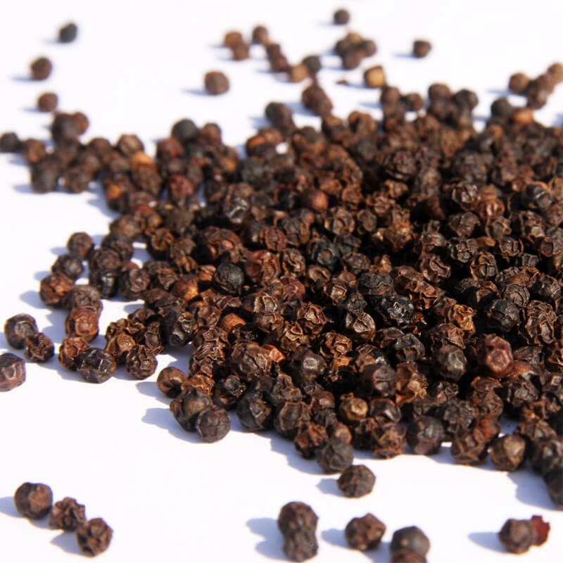 Whole Black Pepper – Premium Quality